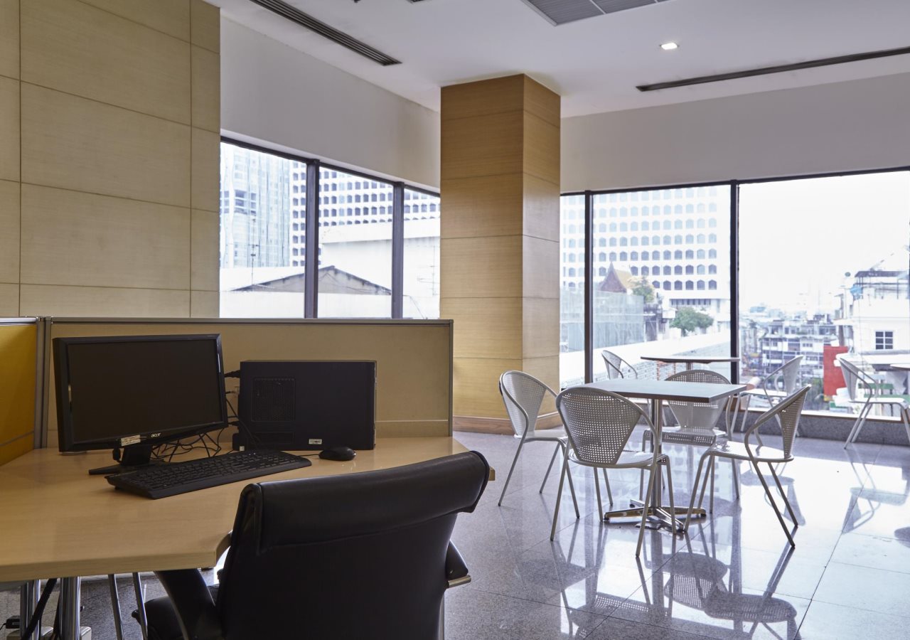 Baiyoke Suite 22
