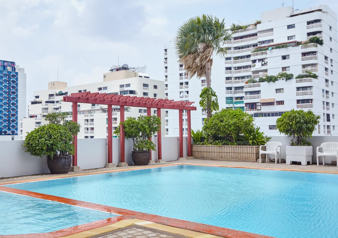 Baiyoke Suite 4