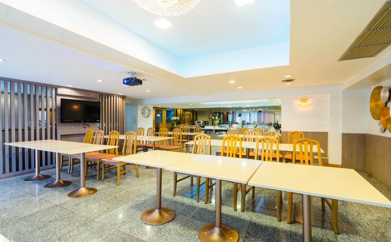 Samran Place 20