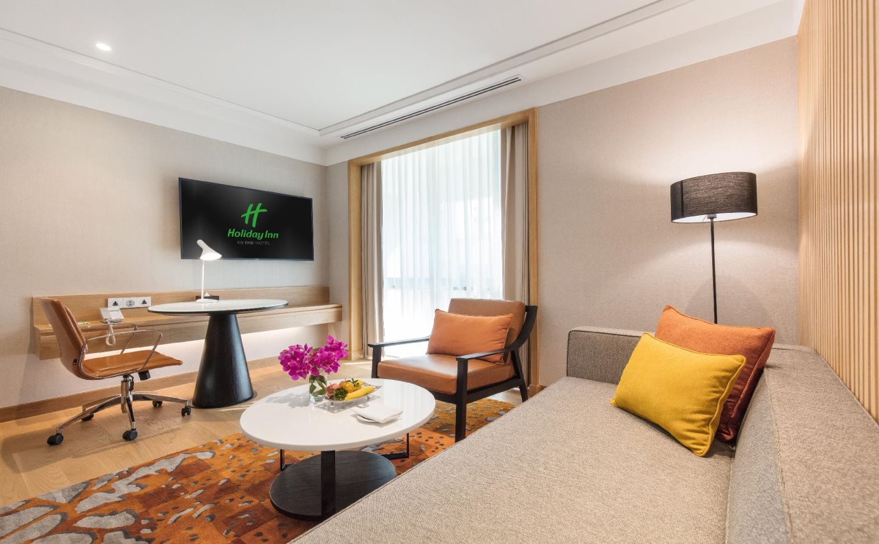 Holiday Inn Bangkok 8