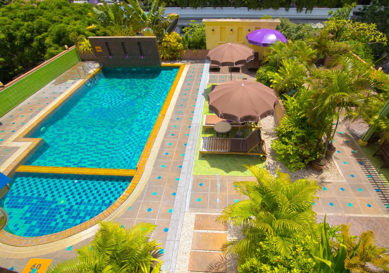Woraburi Sukhumvit Hotel & Resort 12