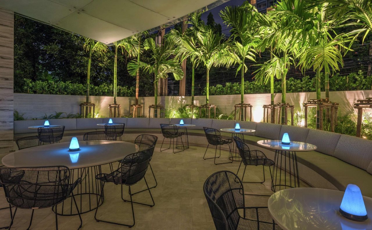 Double Tree by Hilton Bangkok Ploenchit 21