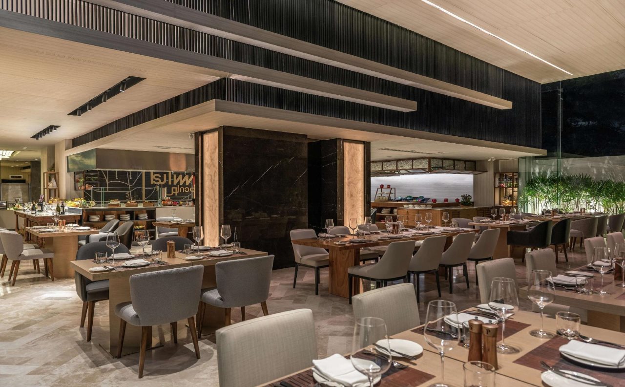 Double Tree by Hilton Bangkok Ploenchit 22