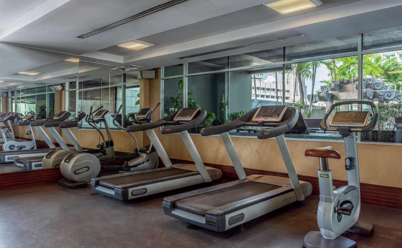 Double Tree by Hilton Bangkok Ploenchit 5