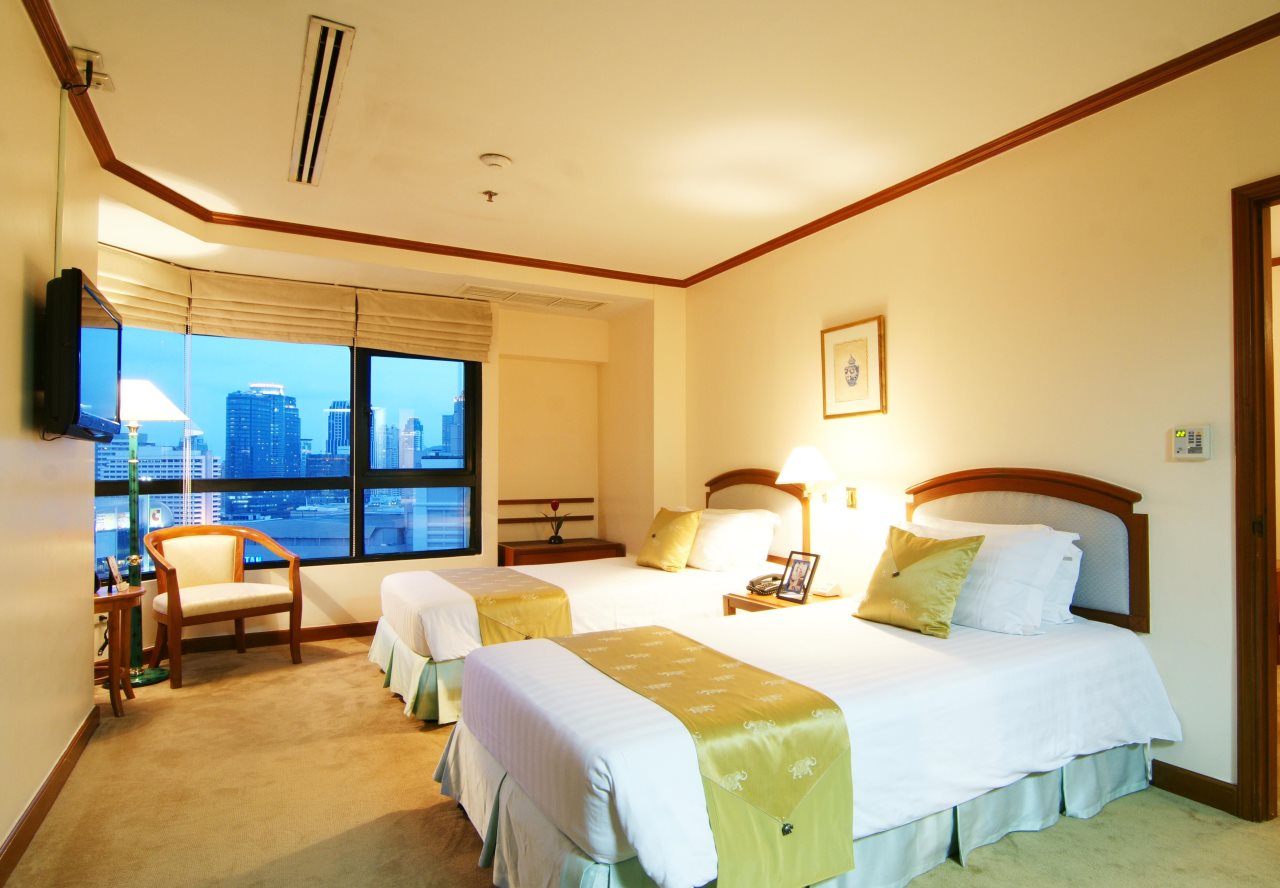 Grand Diamond Suites Hotel 11