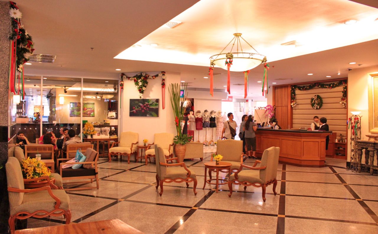 Grand Diamond Suites Hotel 9