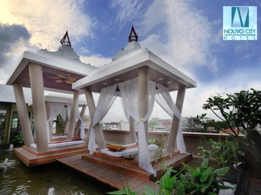 Nouvo City Hotel 11