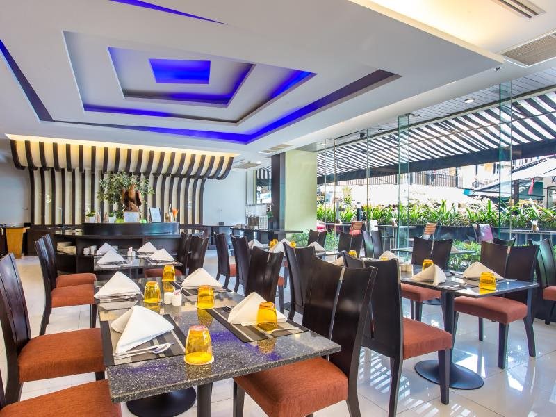 Nouvo City Hotel 15