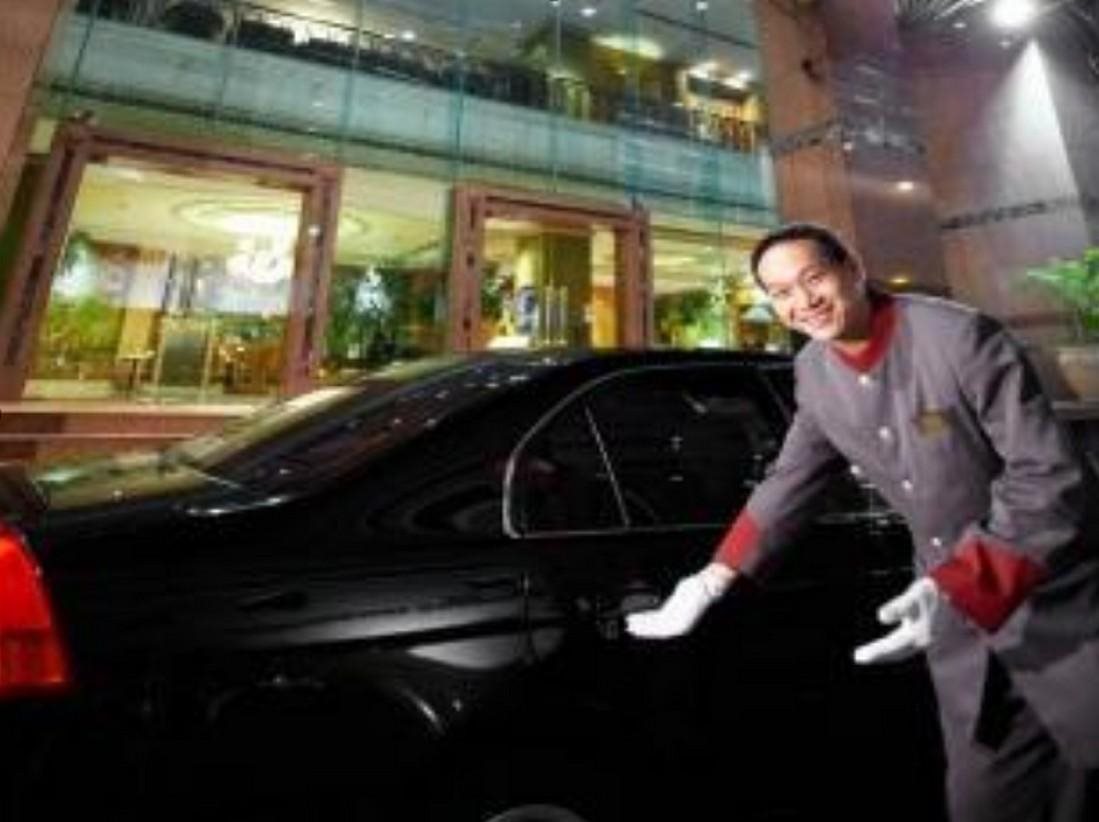 The Royal City Hotel 11