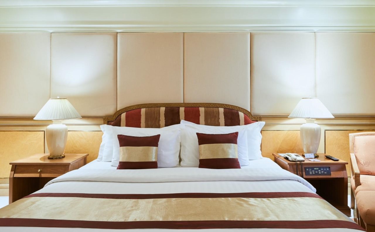 The Royal City Hotel 22