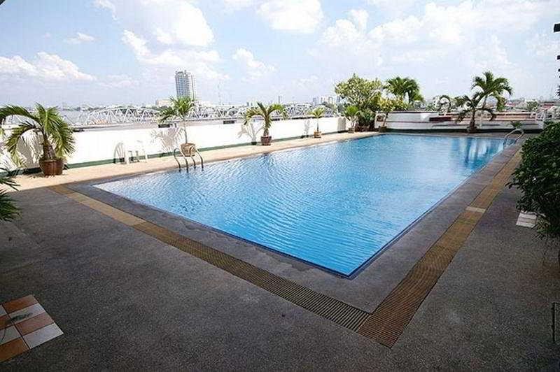 Riverside Bangkok Hotel 5