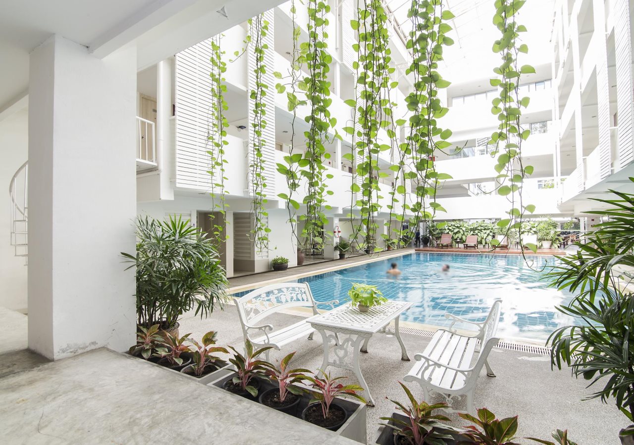 Trang Hotel Bangkok 16