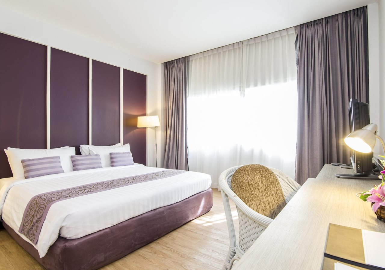 Trang Hotel Bangkok 4