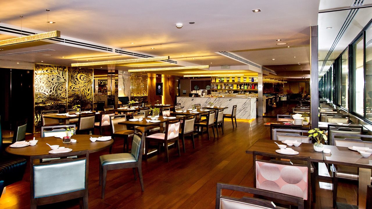 Emporium Suites by Chatrium 22