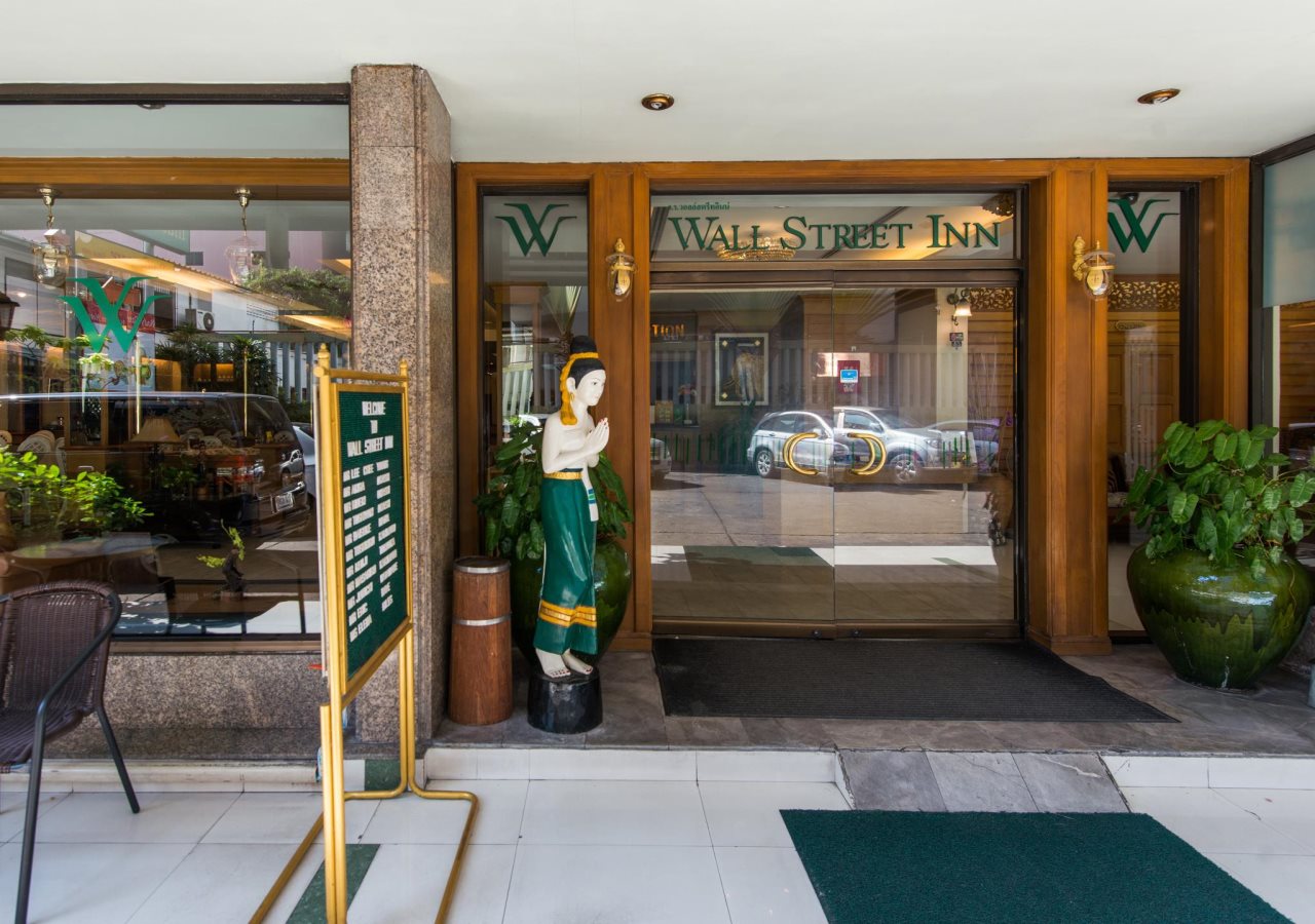 Wall Street Inn 14