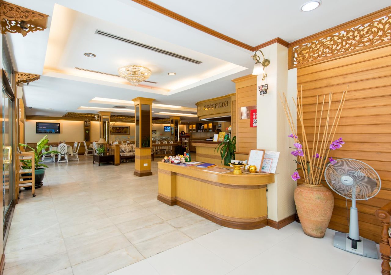 Wall Street Inn 18