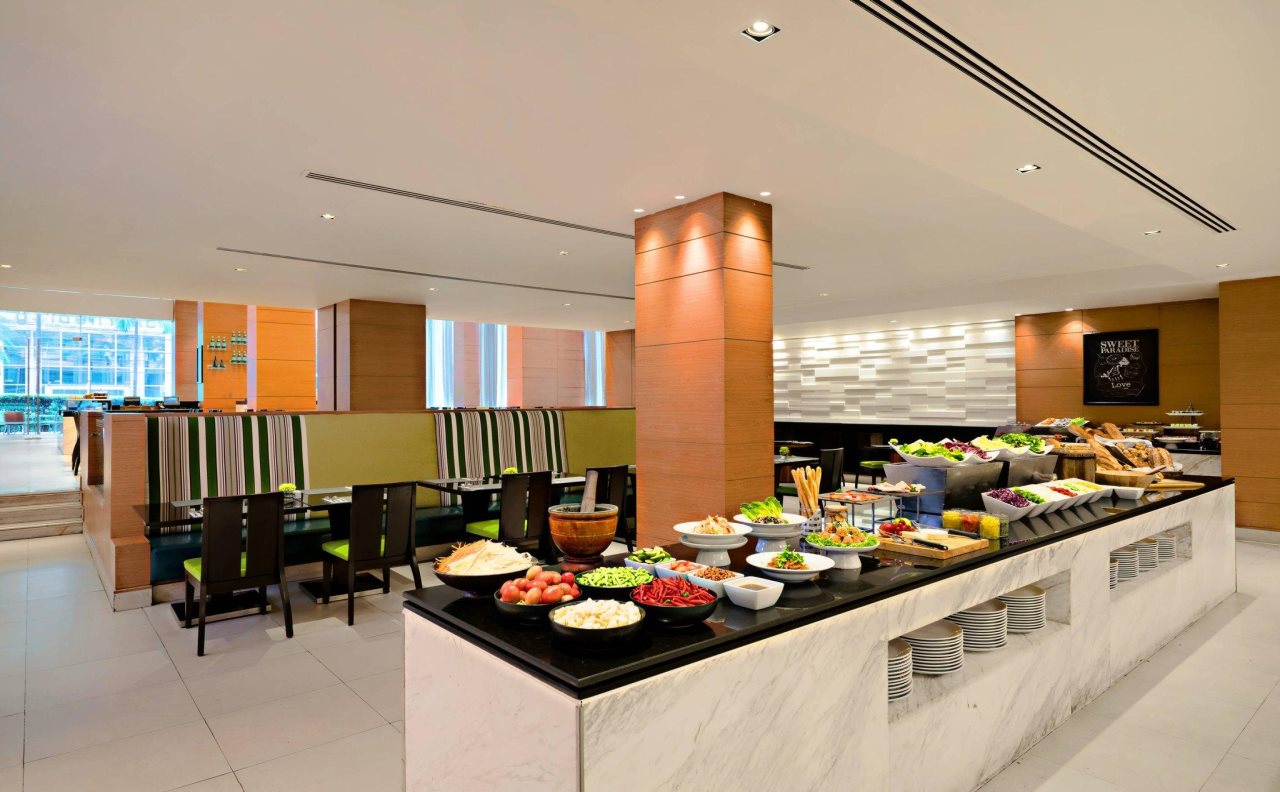 Courtyard by Marriott Bangkok 17