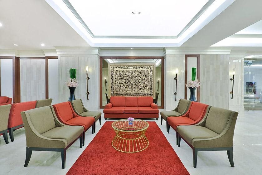 Centre Point Plus Hotel Pratunam 10