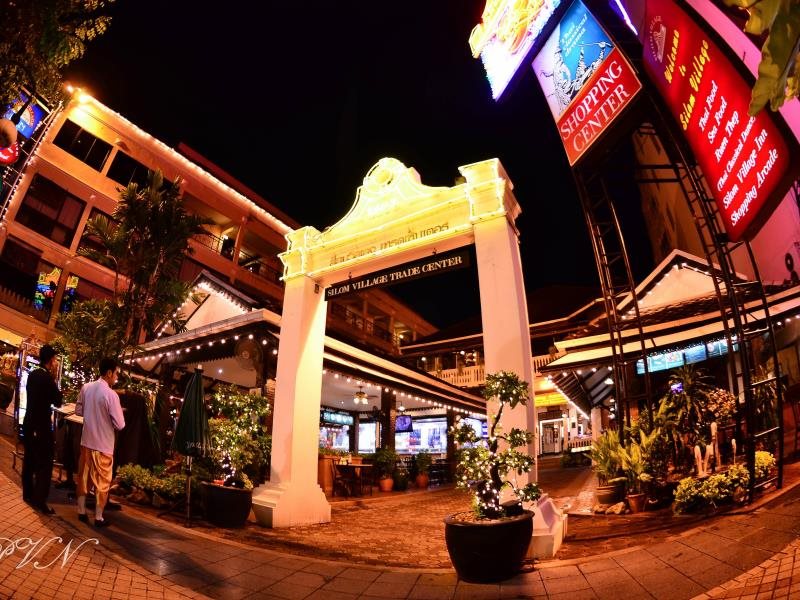 Silom Village Inn 1
