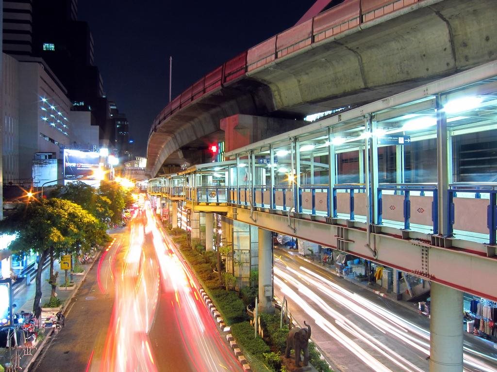 Silom Village Inn 10
