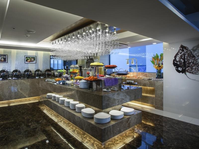 Ramada by Wyndham Bangkok Sukhumvit 11 17