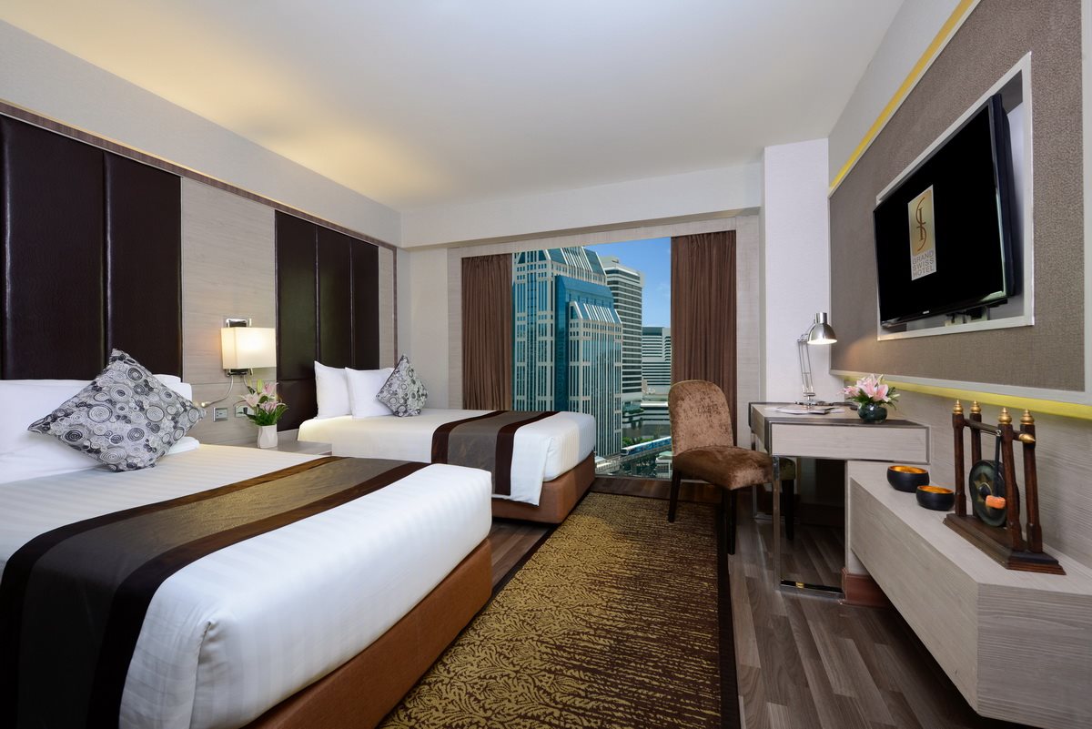 Ramada by Wyndham Bangkok Sukhumvit 11 8