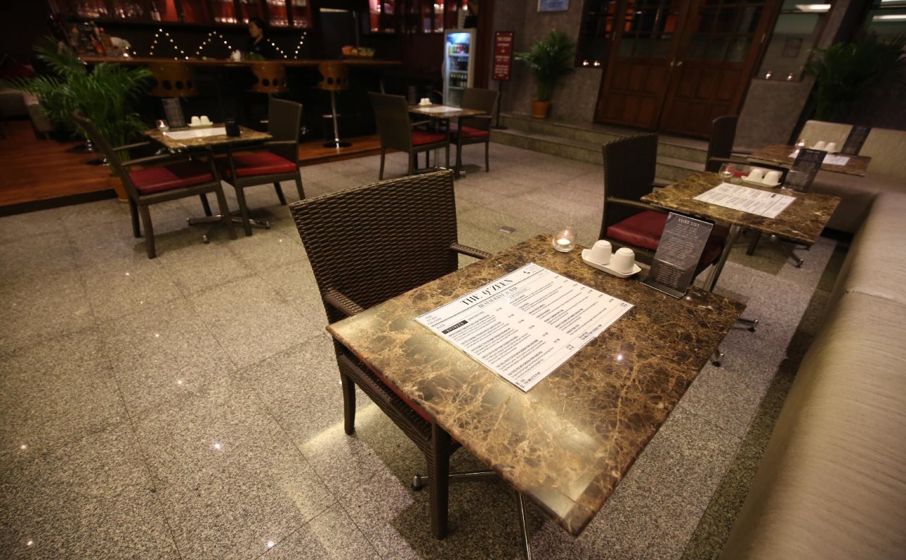 Public House Bangkok, a Member of Design Hotels 11