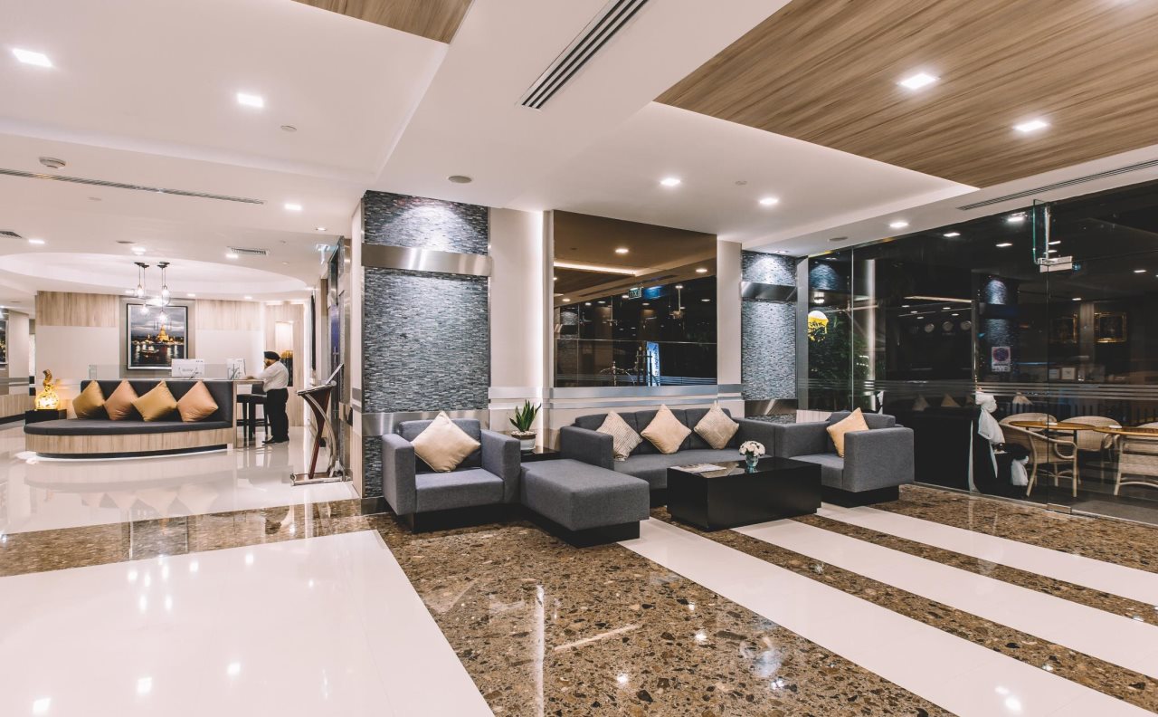 Adelphi Suites Bangkok 6