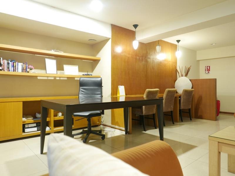The Residence Rajtaevee Hotel 14
