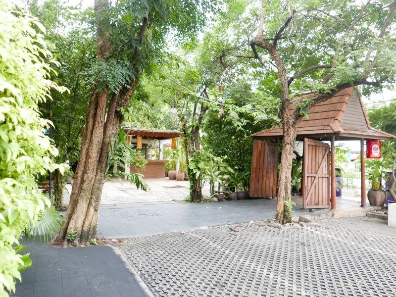 The Residence Rajtaevee Hotel 17