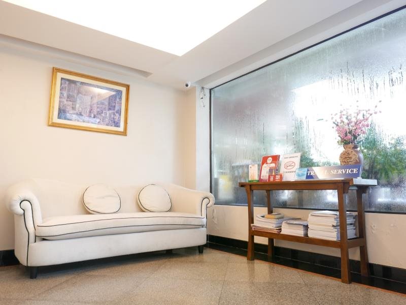 The Residence Rajtaevee Hotel 8
