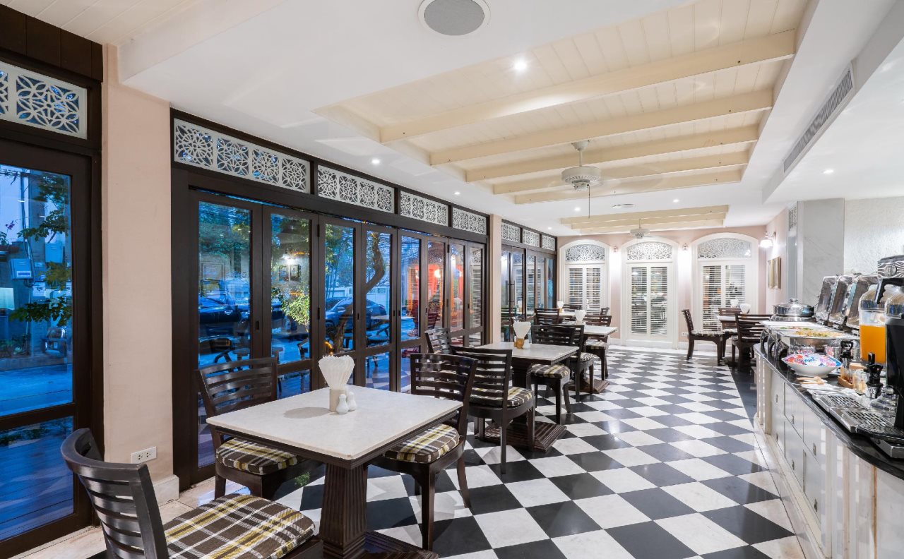 La Petite Salil Sukhumvit 8 18