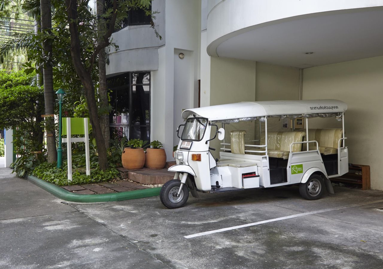 NT Place Sukhumvit Suites 14