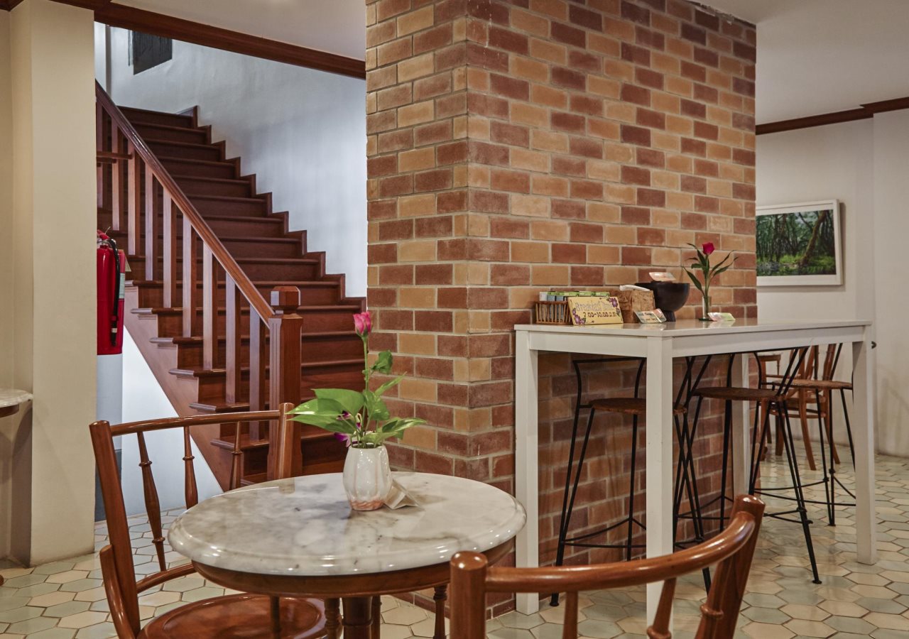 NT Place Sukhumvit Suites 8