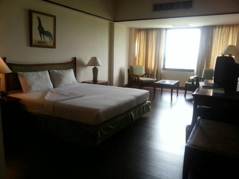 Tinidee Hotel At Bangkok Golf Club 6