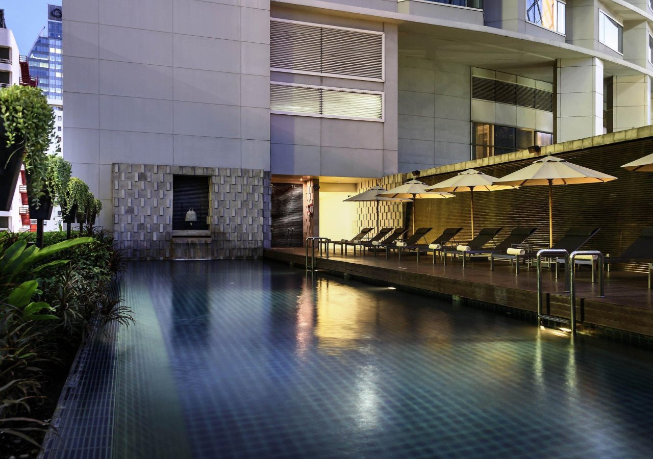 Hilton Bangkok Grande Asoke 12