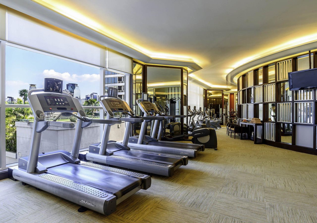 Hilton Bangkok Grande Asoke 16