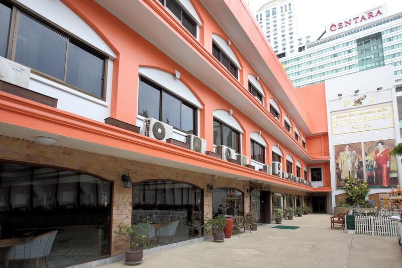 PJ Watergate 19