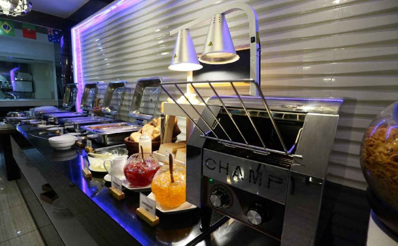 Aspen Suites Sukhumvit 2 Bangkok Hotel by Compass Hospitality 21