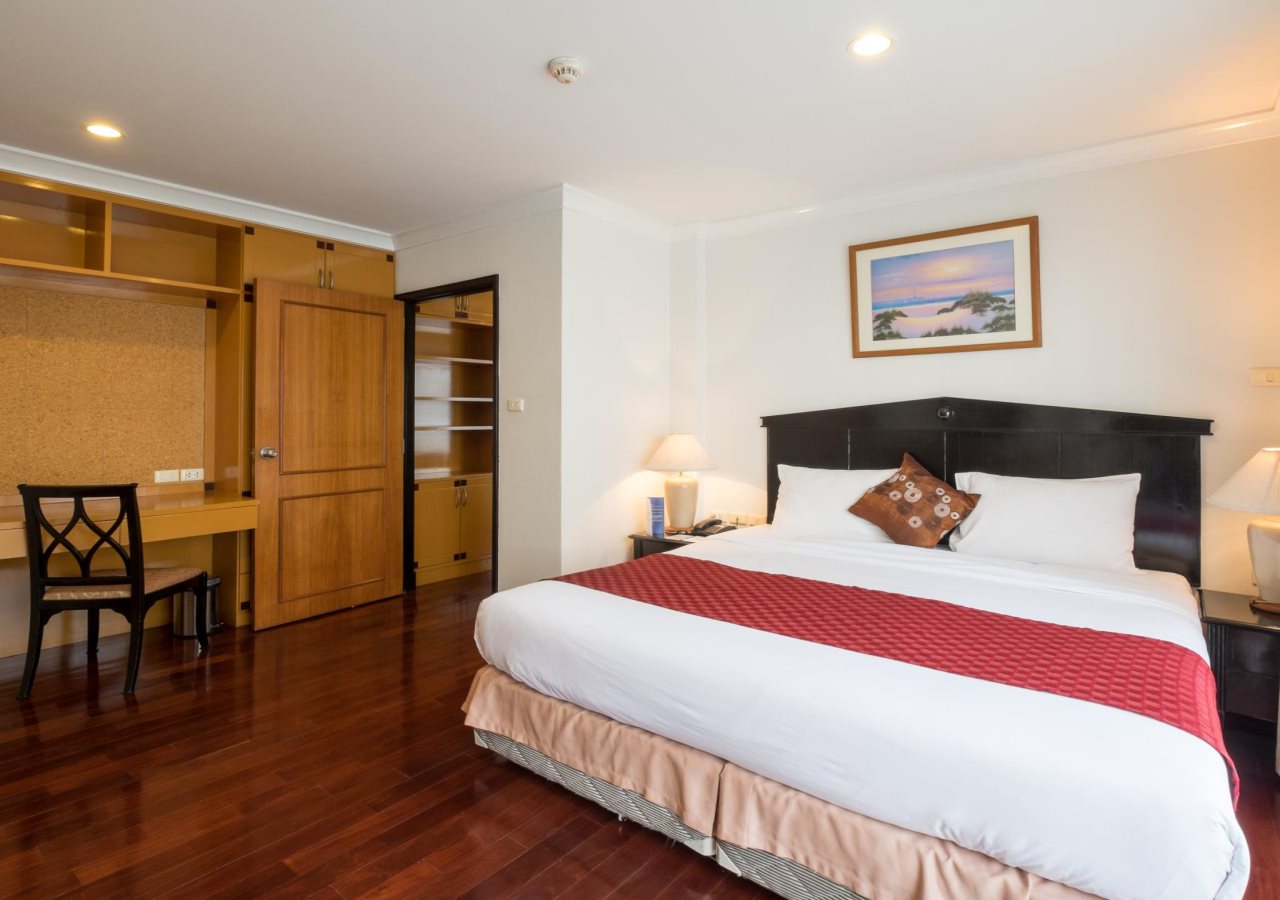 Admiral Suites Bangkok by Compass Hospitality 6