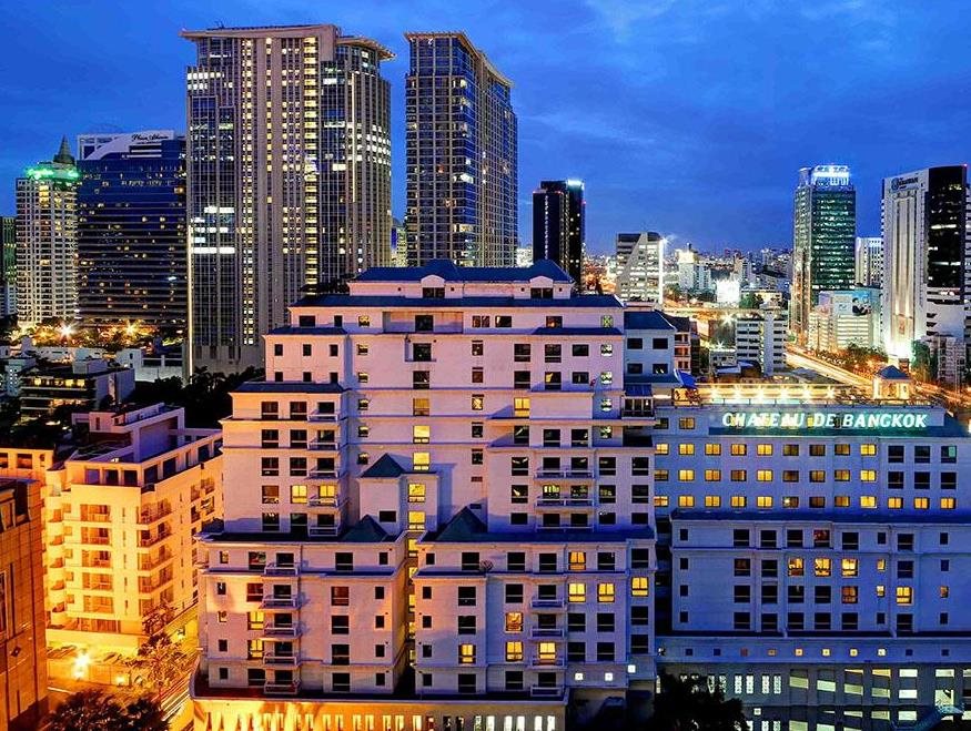 Radisson Hotel Chateau de Bangkok 1