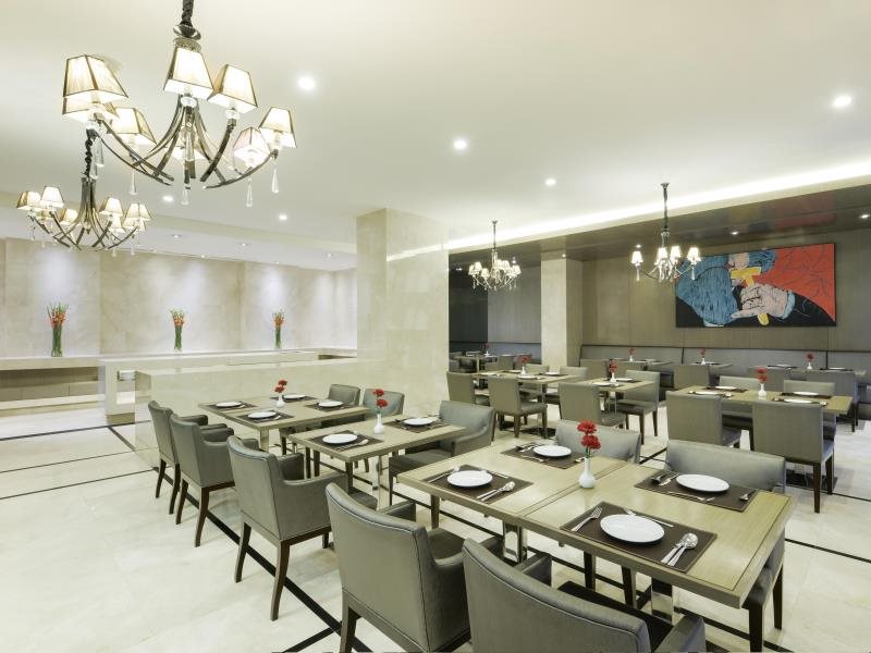 Centre Point Hotel Chidlom 21