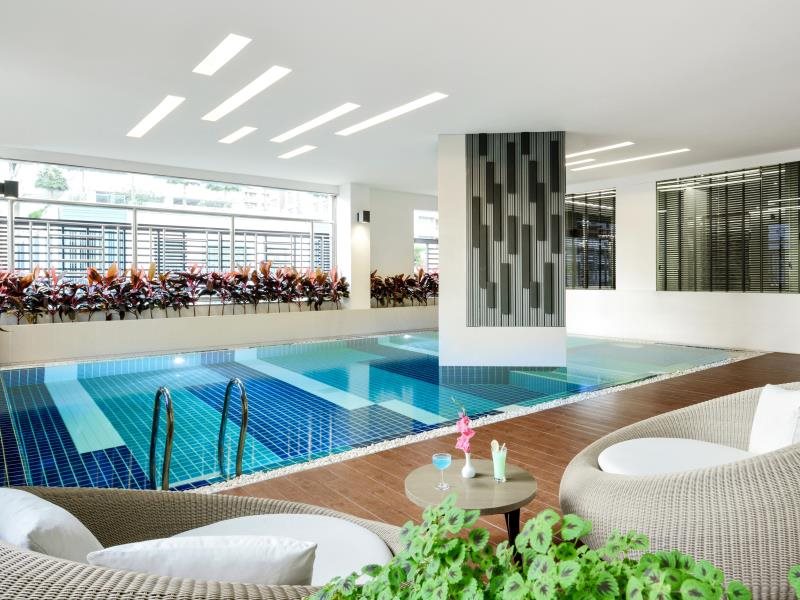 Centre Point Hotel Chidlom 4