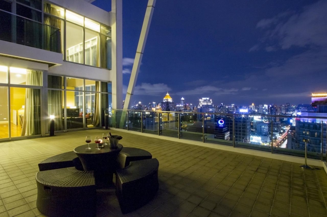 Urbana Sathorn 7