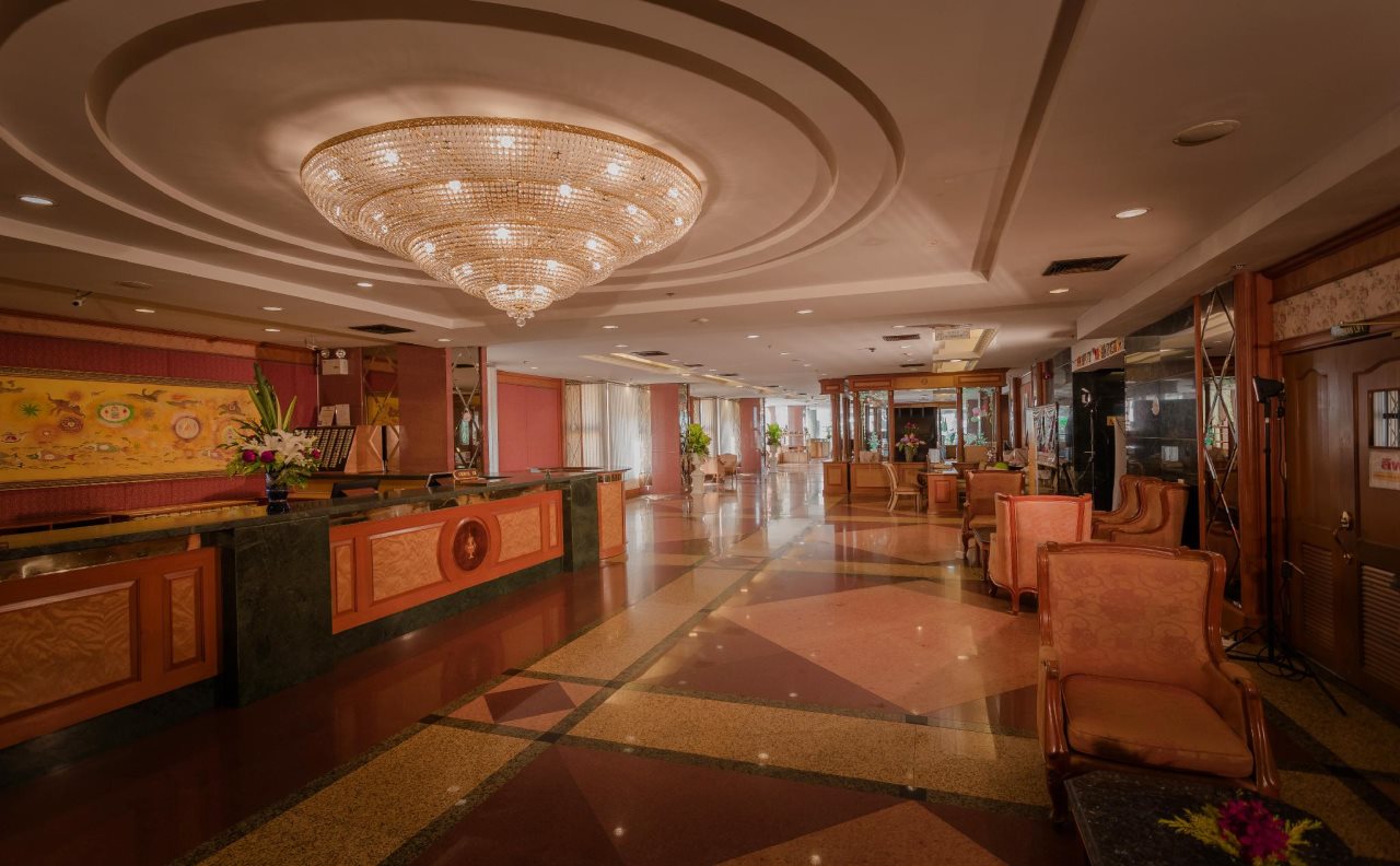 Grand Tower Inn Rama VI 9