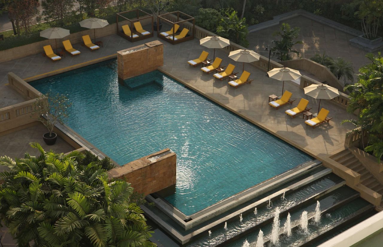 Dusit Princess Srinakarin 10
