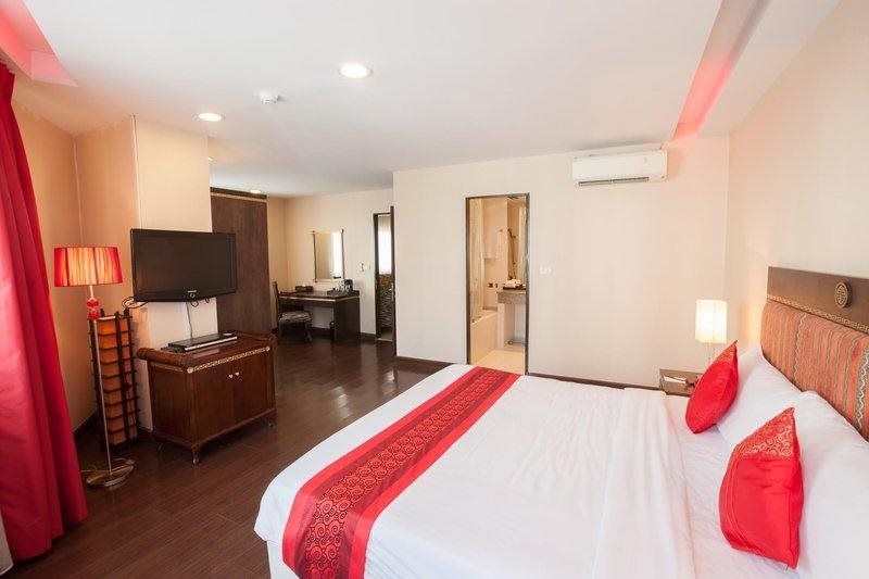 MAC Boutique Suites 1