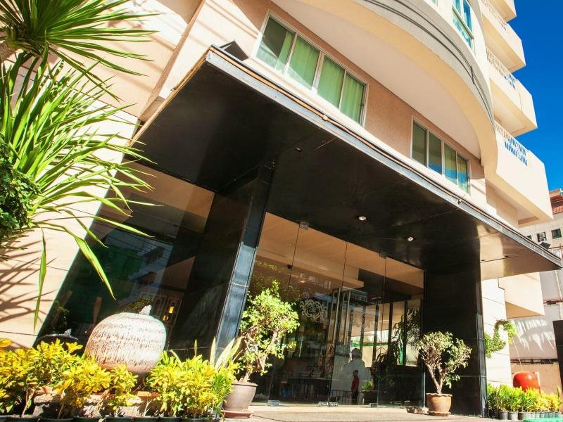 MAC Boutique Suites 5