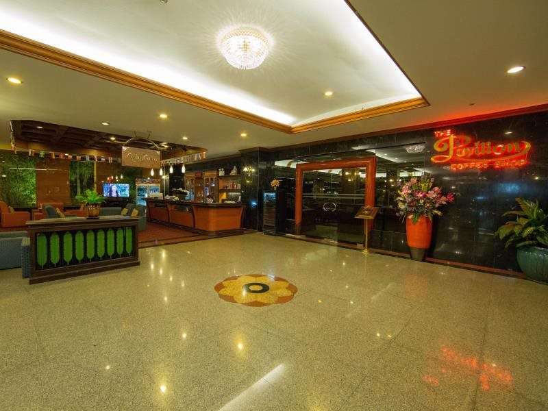 Town In Town Hotel Bangkok 22