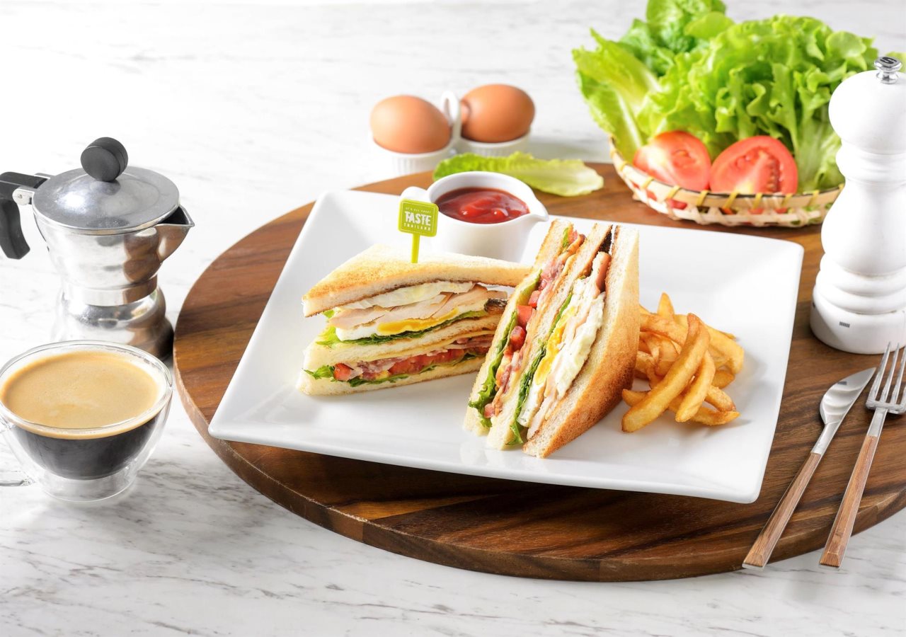 ibis Bangkok Sathorn Hotel 18